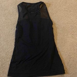 Lululemon tank top.